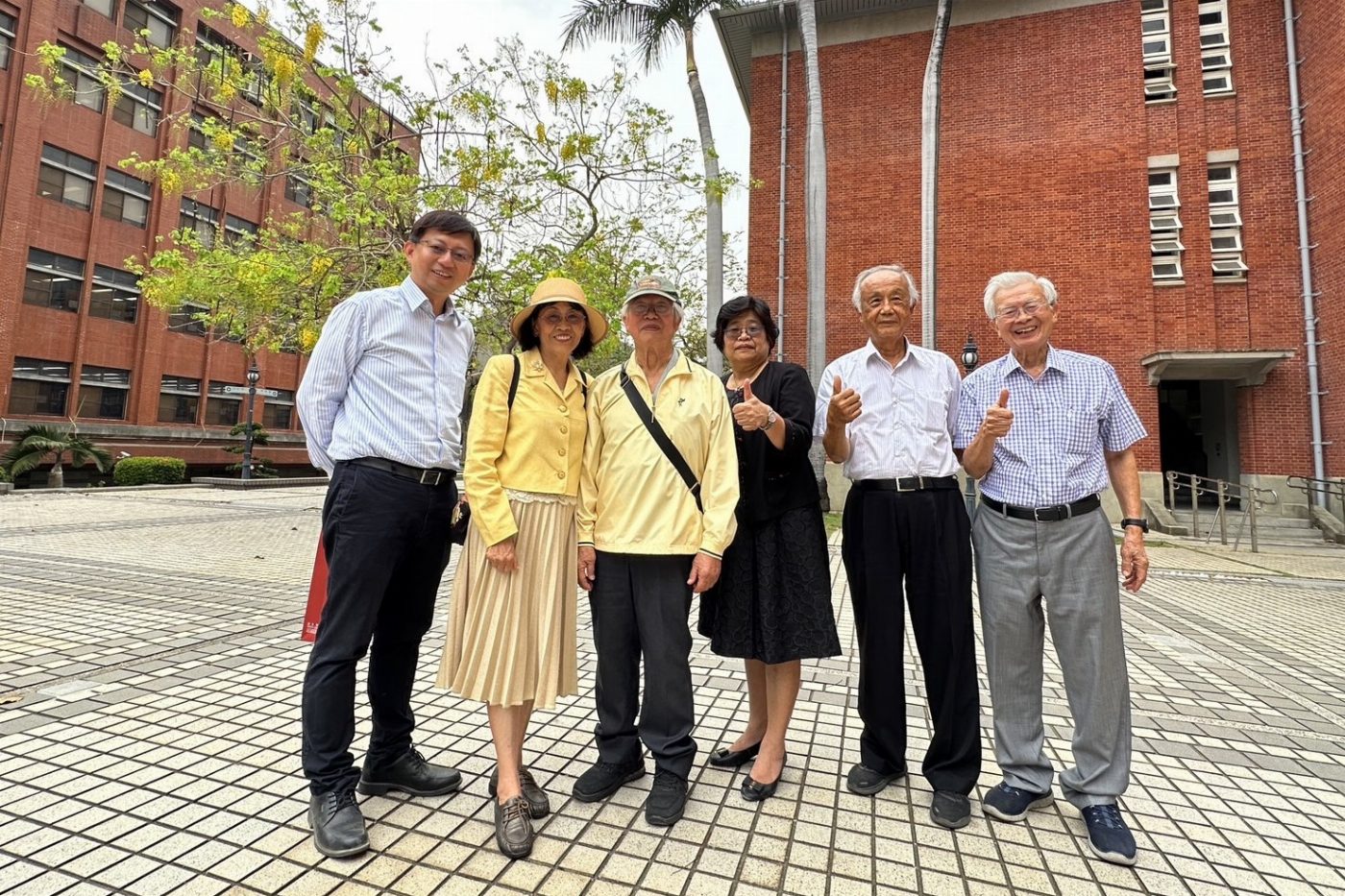 南大校友畢業逾一甲子 歸國返母校懷舊與感恩