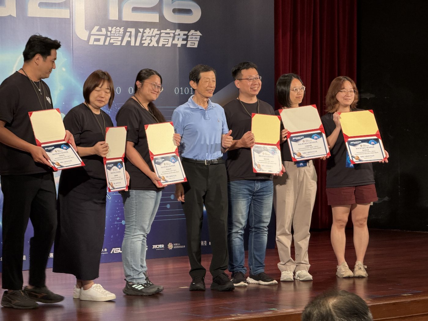 AI助攻玩出家鄉魅力！南市樹林國小團隊勇奪教育科技獎 偏鄉學生化身在地桌遊設計師