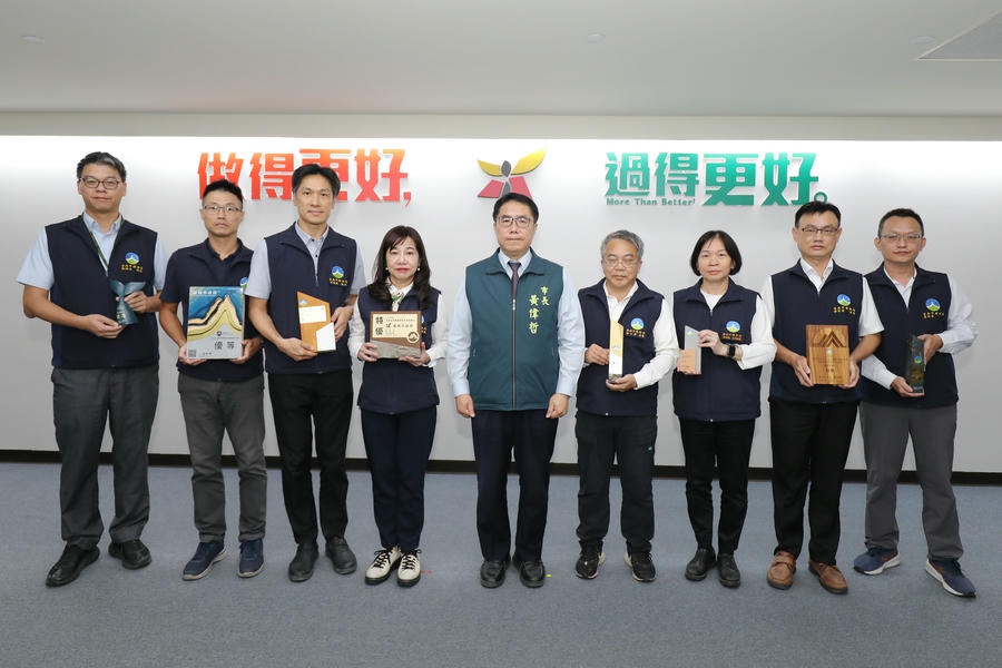 南市環保績效獲環境部多項特優肯定　黃偉哲呼籲以持續行動落實減碳與永續