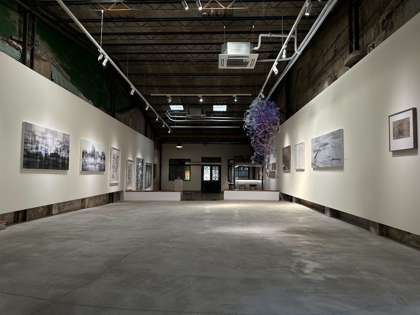 弎畫廊似不似- 六人聯展  提供觀者更多維度的思考與想像