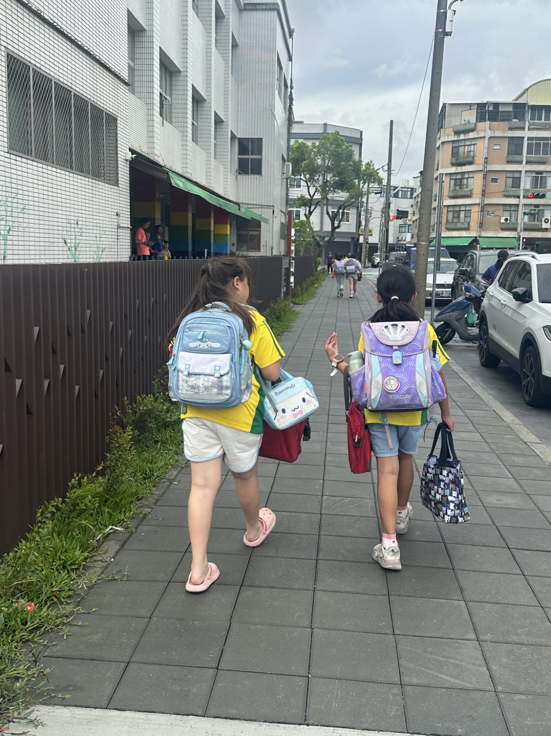 佳里仁愛國小通學步道翻轉傳統 環境升級引領新時代