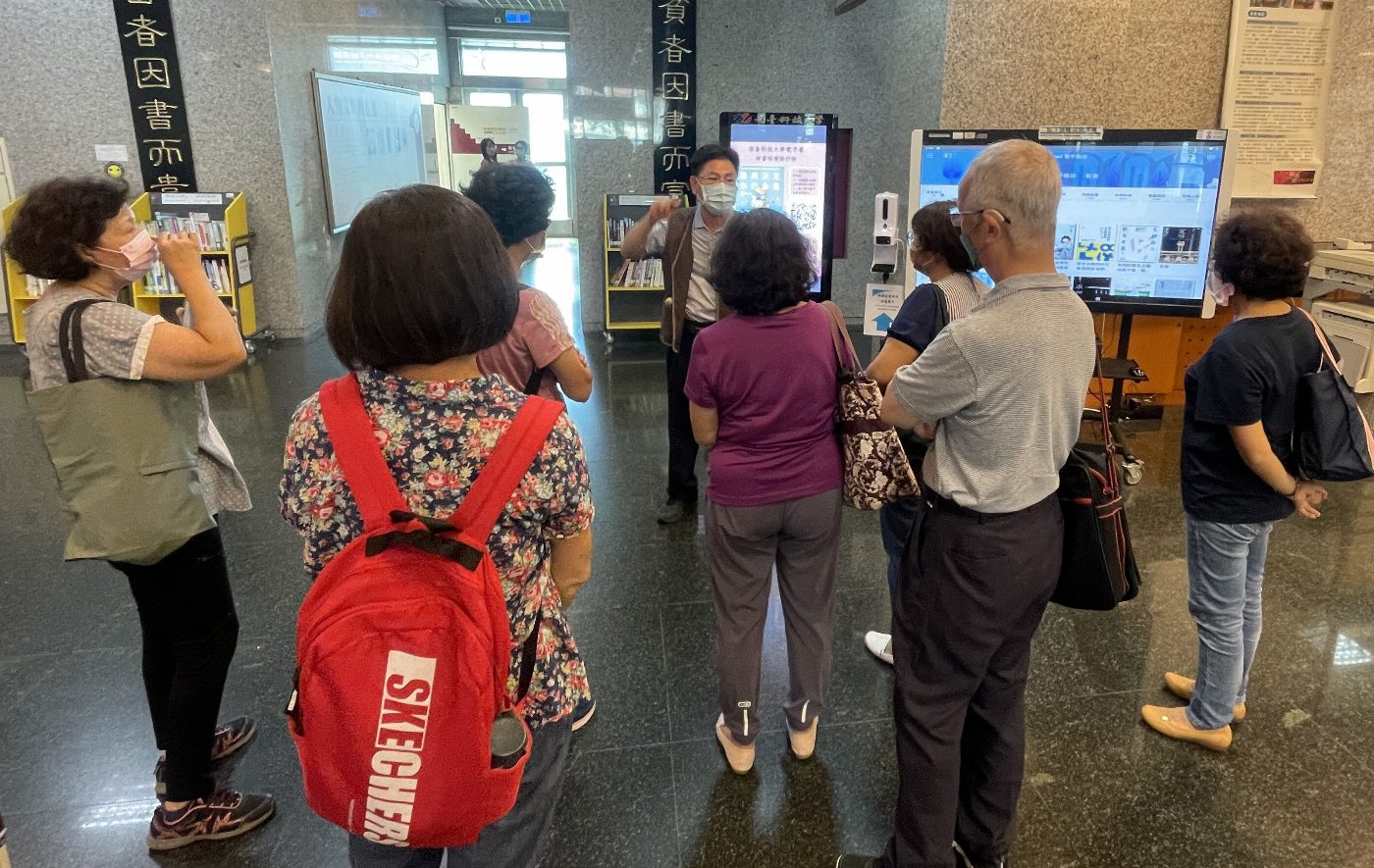 南臺科技大學樂齡大學111學年度熱烈開學  養生運動好活力