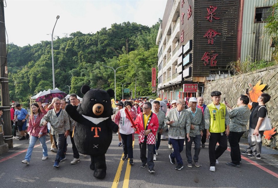 關子嶺夏日熱舞 踩街遊行彰顯在地特色